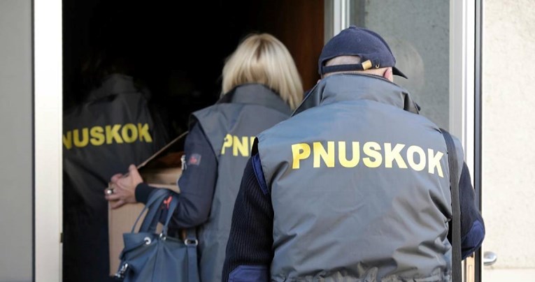 Akcija USKOK-a: Uhićeno više ljudi, tereti ih se za višemilijunsku štetu