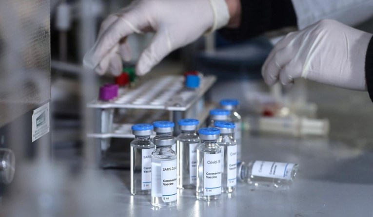 Studija: Pfizer blago povećava rizik od upale srca. Rizik je puno veći za zaražene
