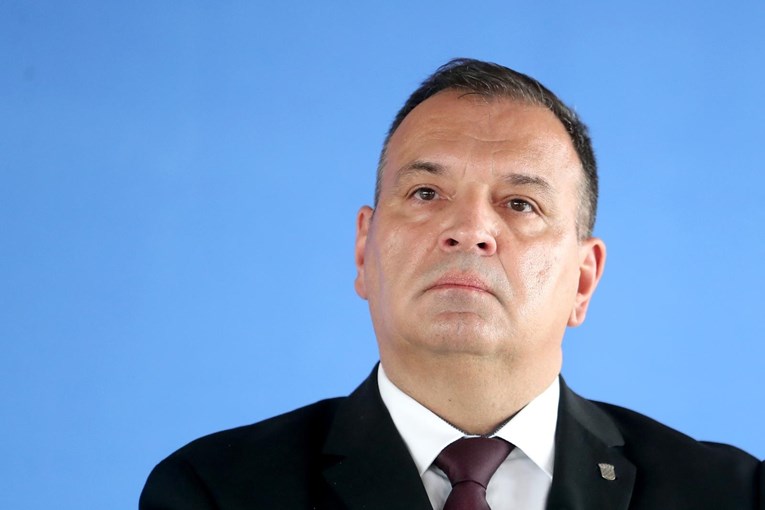 Uskok istražuje nabavu uređaja koju je odobrio ministar Beroš