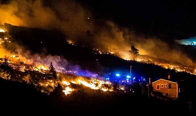 Zbog ogromnog požara kod Omiša uhićen muškarac