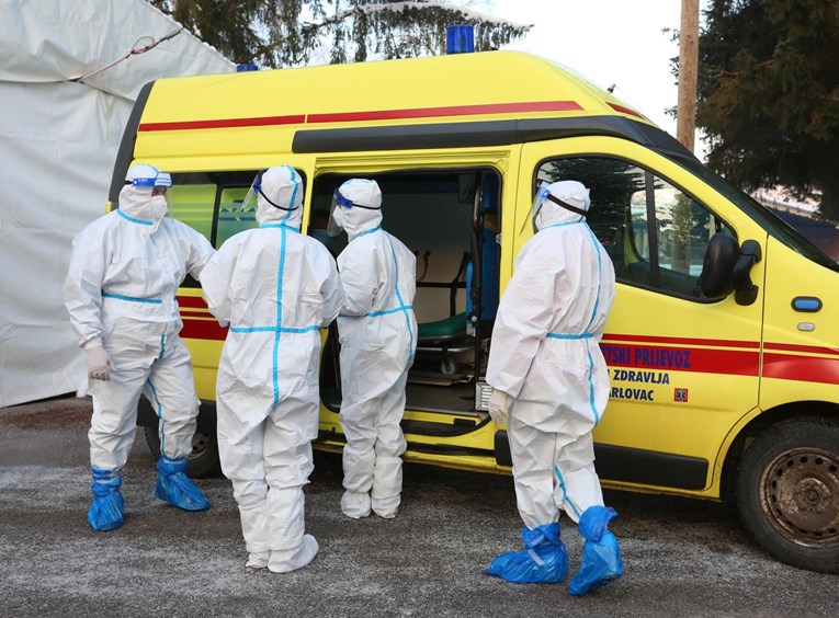 Stožer: 174 nova slučaja, 2369 testiranih. Umrlo 39 osoba