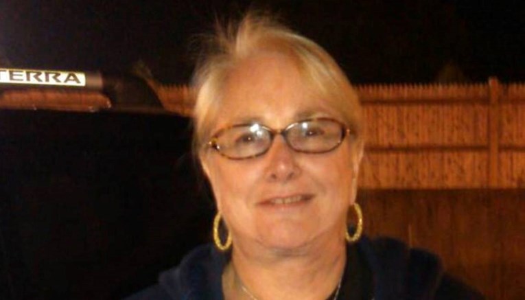 Žena (73) volontirala na terapijskoj farmi u SAD-u, ubila ju je ovca