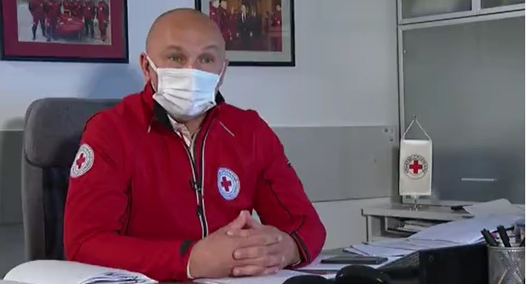 Crveni križ za svaku doniranu dozu krvi dobije 70 kuna. Šef ima bruto plaću 28.000 kn
