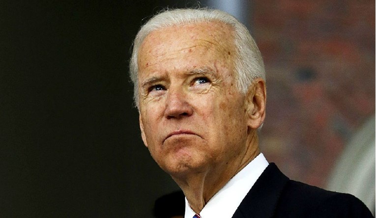 Biden slomio stopalo