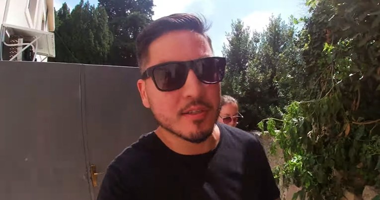 Američki ratni veteran posjetio vojne tunele u Zadru, pogledajte što je snimio
