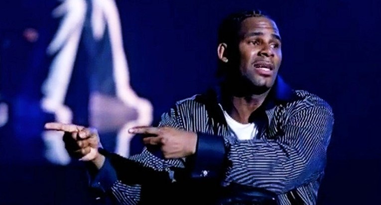 R. Kelly uklonjen s YouTubea nakon što je optužen za seksualno zlostavljanje
