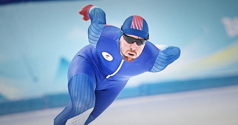 Ruski klizač pobijedio Amerikance pa proslavio vulgarnom gestom