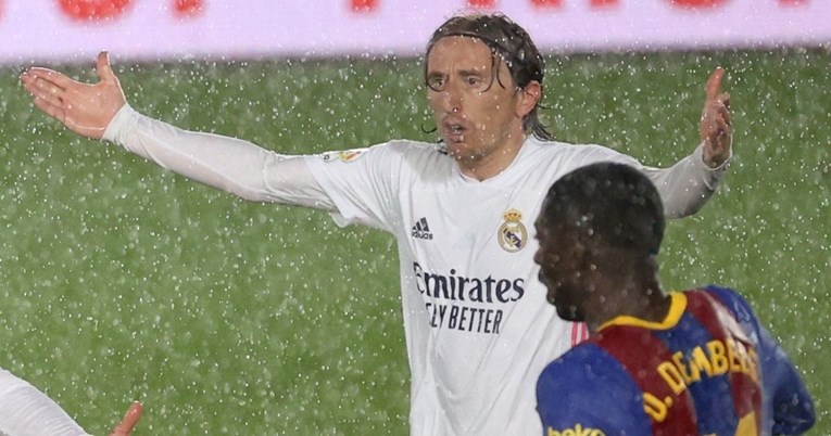 Modrić odbrusio Piqueu: Čekaš da počneš plakati