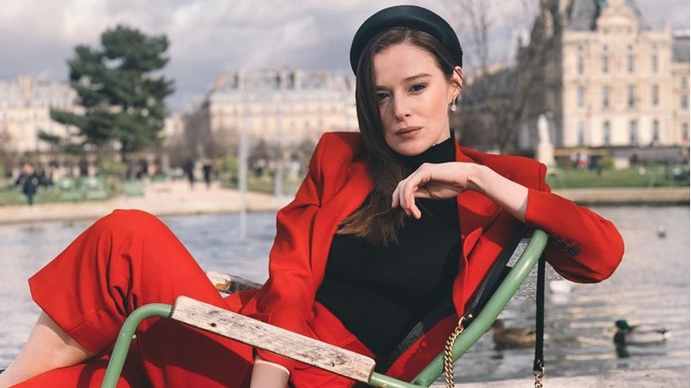 Tko je beogradska glumica koja je prijavila učitelja da ju je silovao kad je imala 17