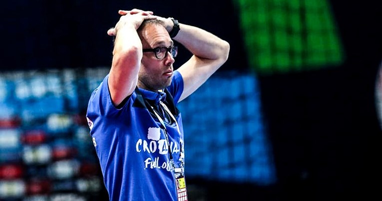 CRNA GORA - HRVATSKA 32:26 Debakl Hrvatske, za polufinale joj igra samo teorija