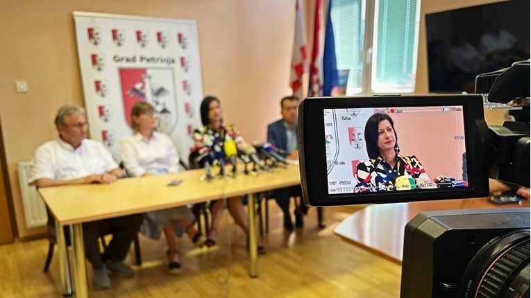 Gradonačelnica Petrinje: Ništa me ne iznenađuje, i sama sam prijavila Dumbovića