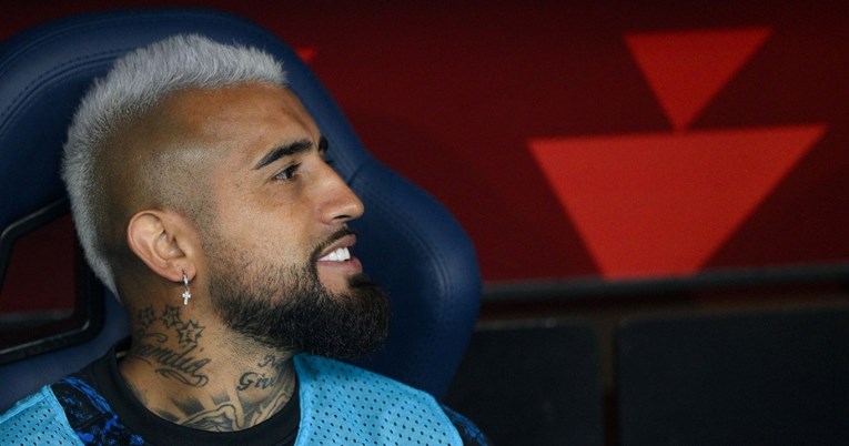 Vidal zatražio navijače da odaberu klub u kojem će igrati. Evo što su izabrali
