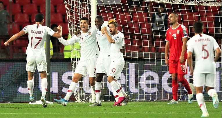 SRBIJA - PORTUGAL 2:4 Spektakl u Beogradu, europski prvak protutnjao Marakanom