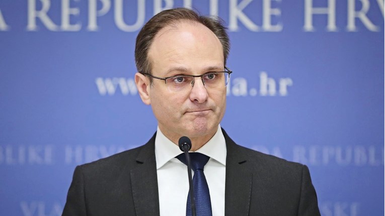 MUP: Frka-Petešić ima regulirano prebivalište i boravište, što znači da nije fiktivno