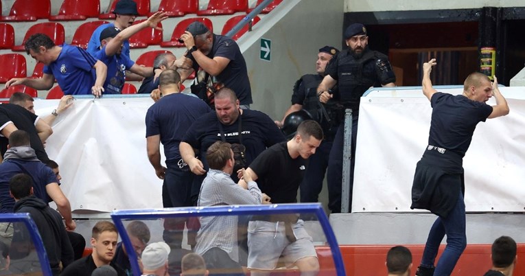 Policija objavila broj privedenih osoba zbog nereda na košarkaškoj utakmici u Ciboni