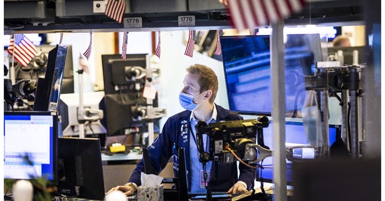 Wall Street pao nakon poruka Feda