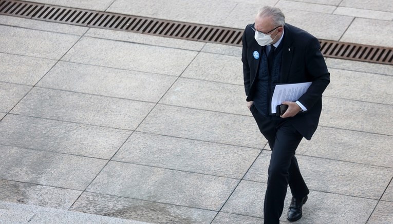 Božinović o mjerama: Ako netko misli da će prevariti Stožer, jako je u krivu