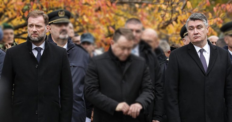 Novinare nisu pustili u vojarnu. Banožić ih je pozvao, Milanović rekao ne