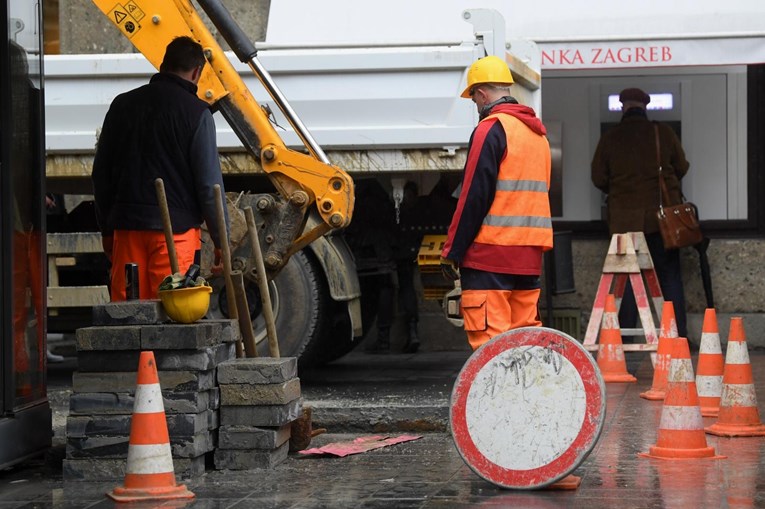 U velikom dijelu Zagreba nema tople vode