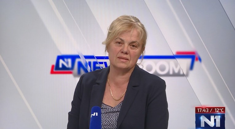 Dogradonačelnica Gline: Dva tjedna ruše armiranu željezaru, a kuće čekaju