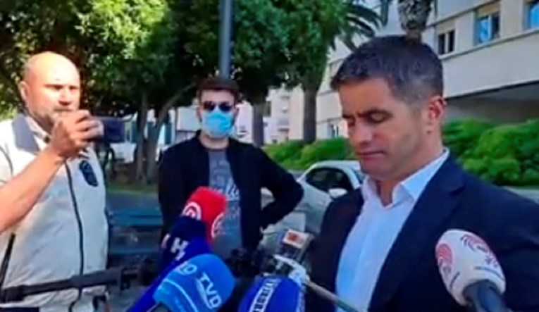 Mihanović: Ivoševiću nije mjesto u Banovini, nego u drugoj ustanovi zatvorenog tipa