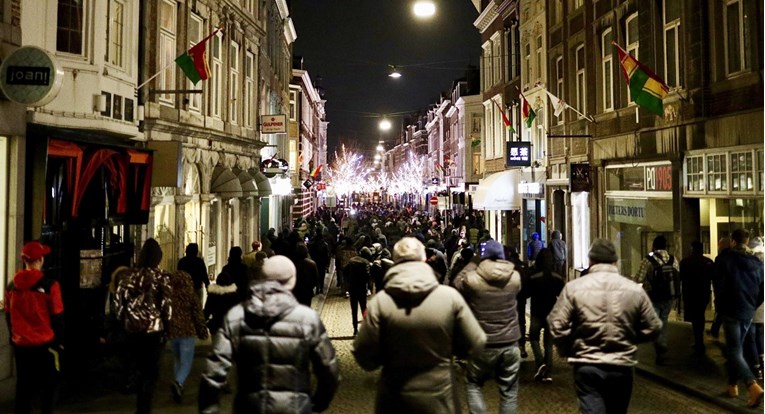 Više od 130 uhićenih u Nizozemskoj, noć prošla bez većih nereda