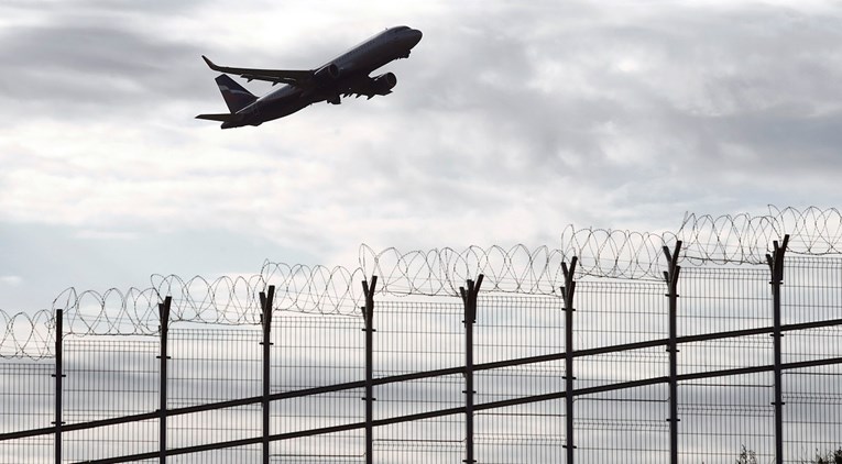 Ruske vlasti: Naš avion je morao promijeniti visinu da se ne sudari s avionom NATO-a