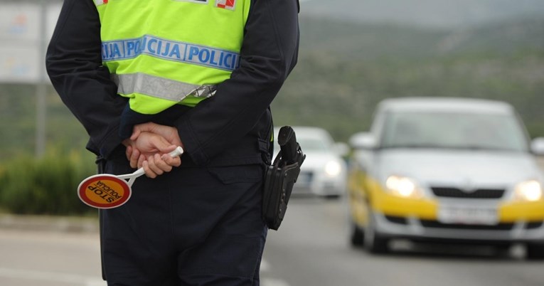 Policija: Za vikend uhvaćen vozač koji je vozio 221 km/h, drugi imao 3.4 promila