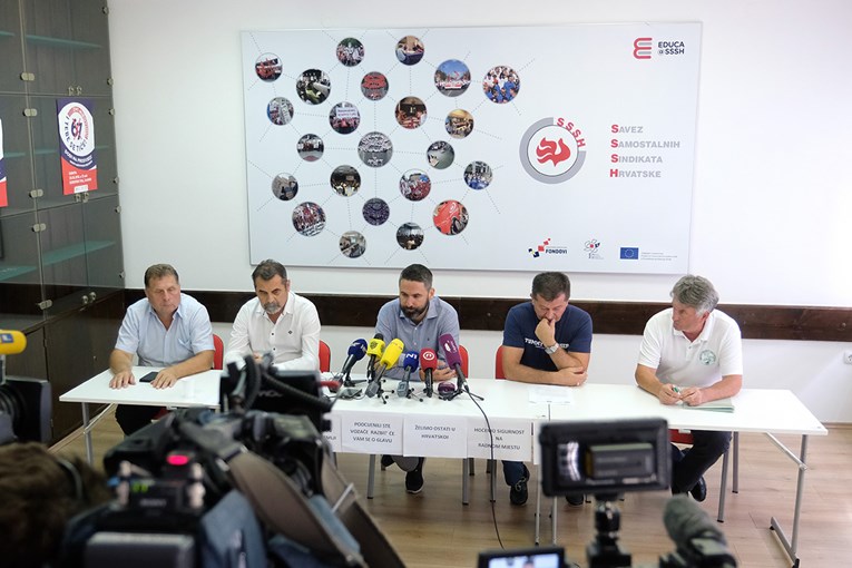 Vozači autobusa u petak će stati na 10 minuta. To je uvod u veliki štrajk
