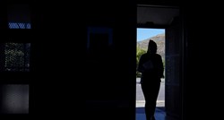 EU suspendira letove iz JAR-a. Nova varijanta zove se omikron. WHO: Zabrinjavajuća je