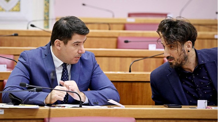 Burno u saboru o strategiji protiv korupcije. Vidović Krišto: Ona je lažna i apsurdna