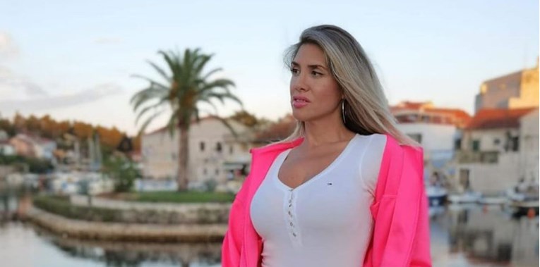 Nakon vijesti da joj je obitelj zaražena Mirta Šurjak objavila fotku s mamom Nadom