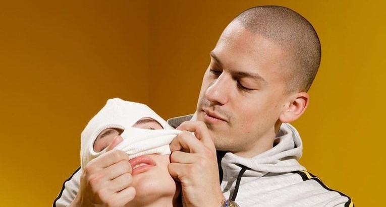 Baka Prase objavio fotku s curom u toplesu: Hoću da je napokon upoznate