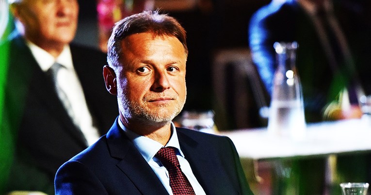 Jandroković ima koronu. Jučer ga je hitna vozila u bolnicu, iz sabora objavili zašto