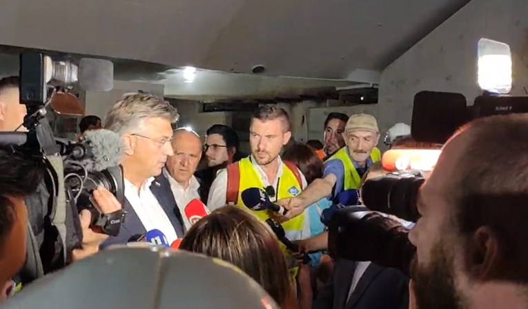 VIDEO Plenković na Pelješkom mostu: Ispod bi prošao i Titanic