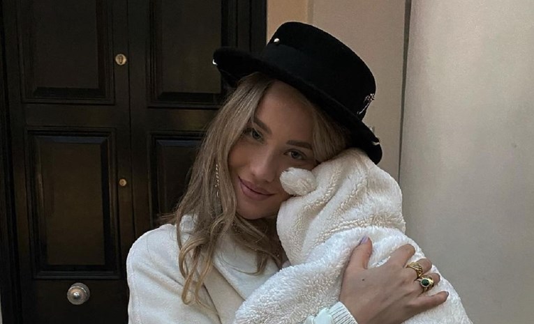 Modrić pozirao sa sinčićem Matea i Izabel Kovačić: Proud kumašin