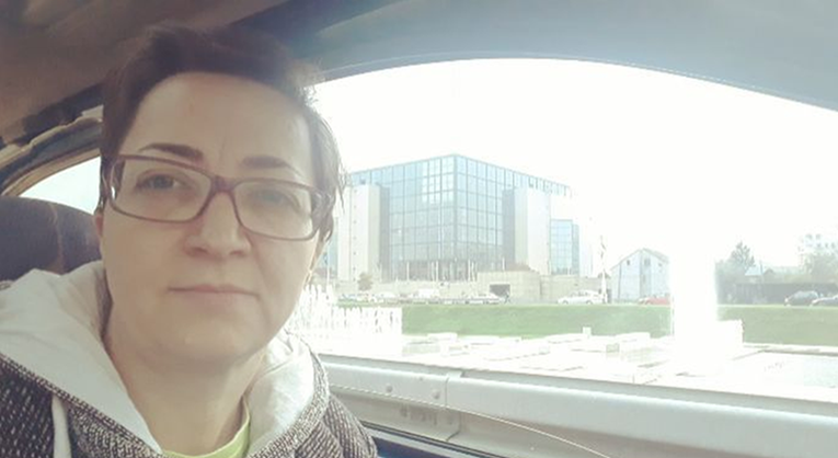 Nakon što je u potresu ostala bez stana Marina Orsag se javila da pomogne drugima