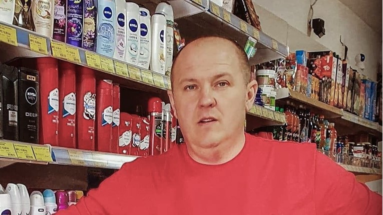 Ovo je Alan Miko, mali trgovac na rubu propasti zbog zabrane rada nedjeljom