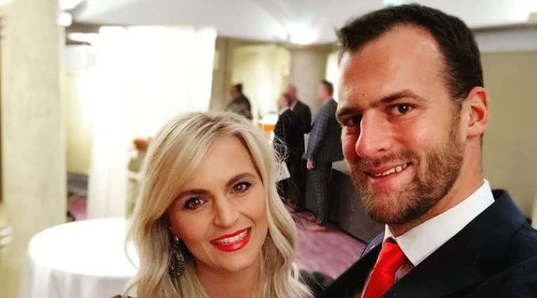 Hrvatski reprezentativac čeka prvo dijete, supruga mu je trudna pet mjeseci