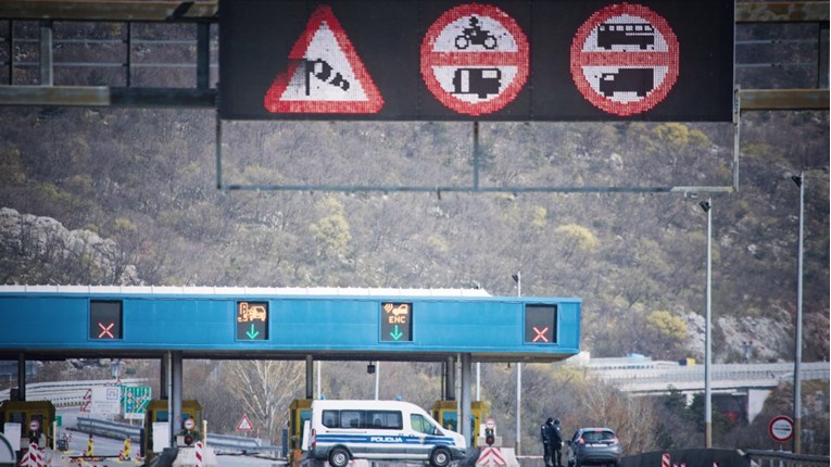 Olujni vjetar otežava promet na autocesti A6 i Jadranskoj magistrali