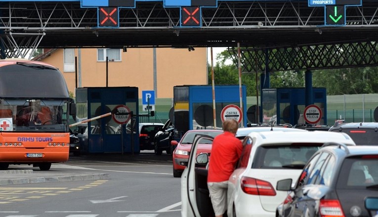 Mijenja se zakon, evo koliko gotovine ćete moći nositi preko granice bez prijave