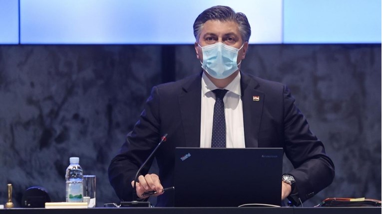 Plenković: Povećali smo narudžbe cjepiva, većinu ćemo cijepiti do kraja travnja