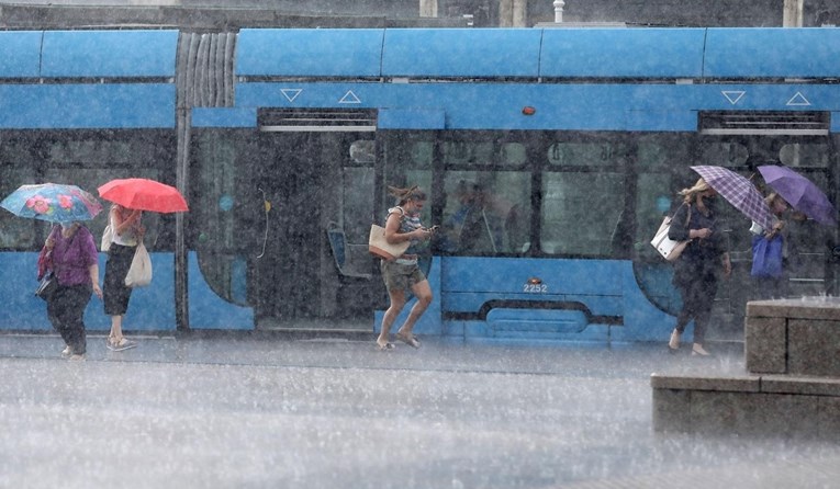 Stiže velika promjena vremena, pljuskovi, zahlađenje... Potrajat će