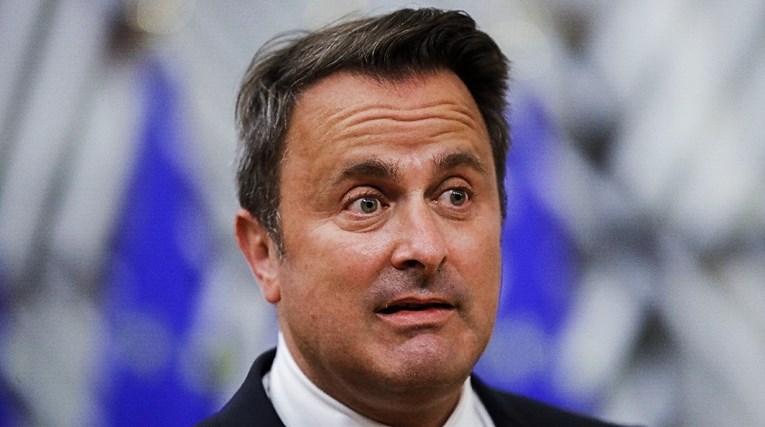 Premijer Luksemburga završio u bolnici zbog korone, u ozbiljnom je stanju
