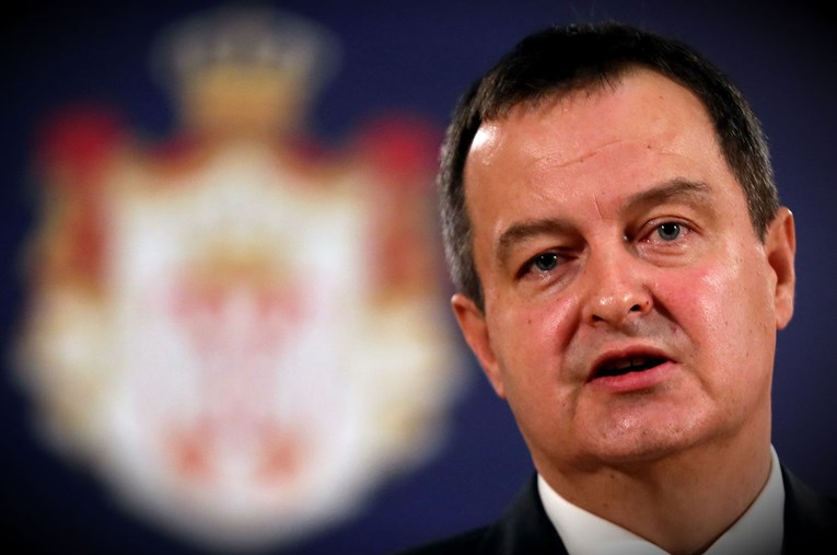 Dačić ljutit zbog skidanja srpskih tablica: "Nećemo dopustiti etničko čišćenje Srba"