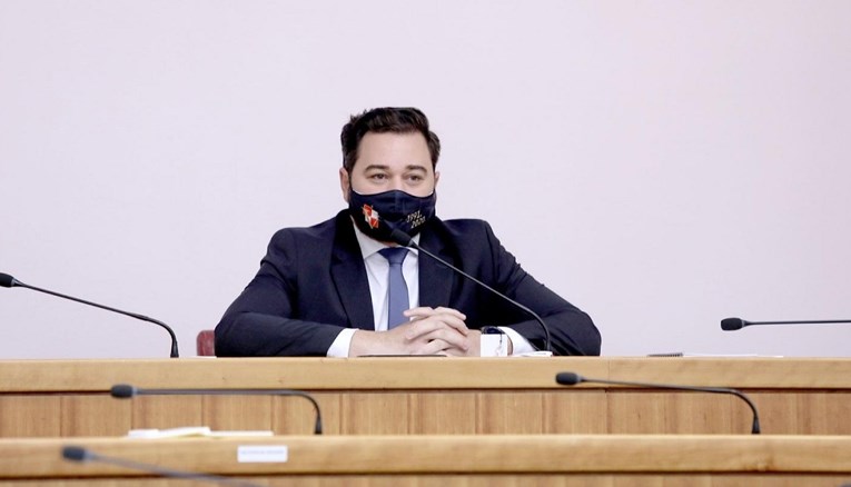 Suverenist zbog smrti curice prozvao Veljaču, kaže da napada ljude bez dokaza