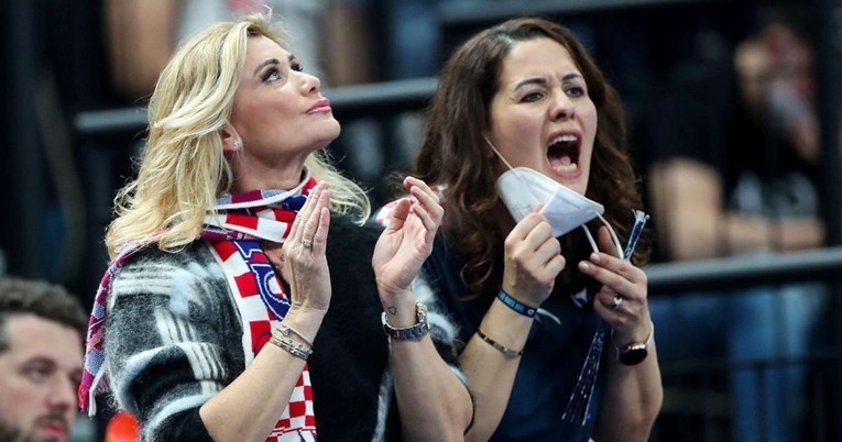 Vanja Horvat i supruga hrvatskog izbornika sinoć su zajedno s tribina bodrile repku