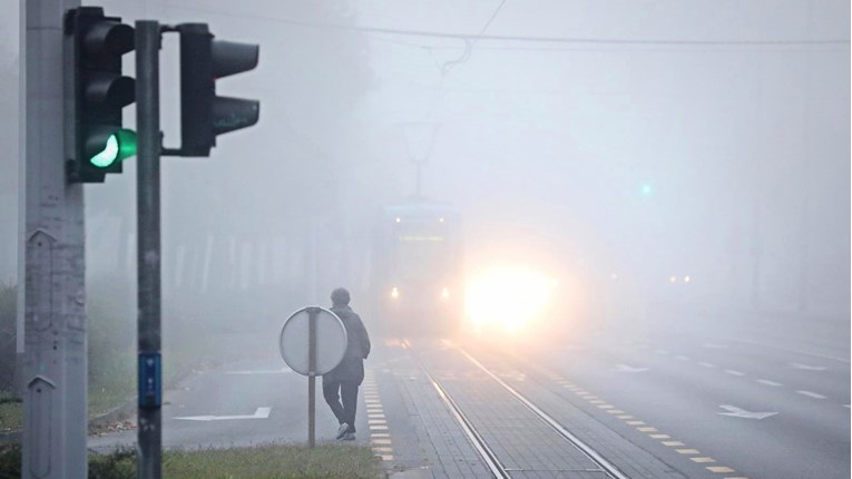HAK upozorava na maglu i skliske kolnike