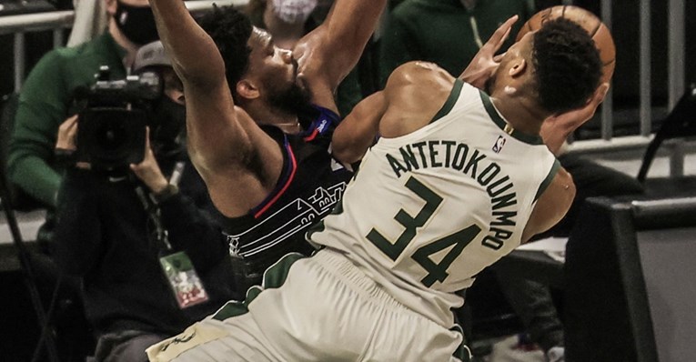 Pogledajte zašto je NBA nazvala Giannisovu partiju monstruoznom