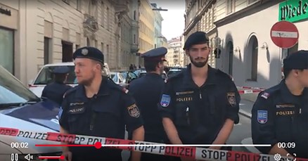 VIDEO Usred bijela dana muškarac je na ulici u Beču ubio ženu, zatim i sebe